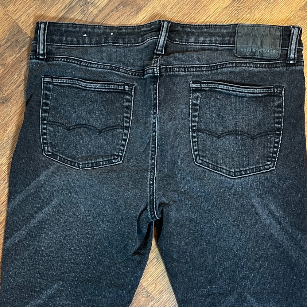 American Eagle Outfitters Men's Dark Gray/Black Skinny Jeans - Picture 9 of 10